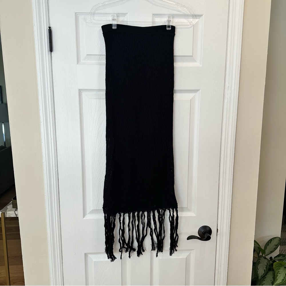 Vetta Crochet Knit Fringe Black Maxi Skirt Size Small Getaway Collection | N518